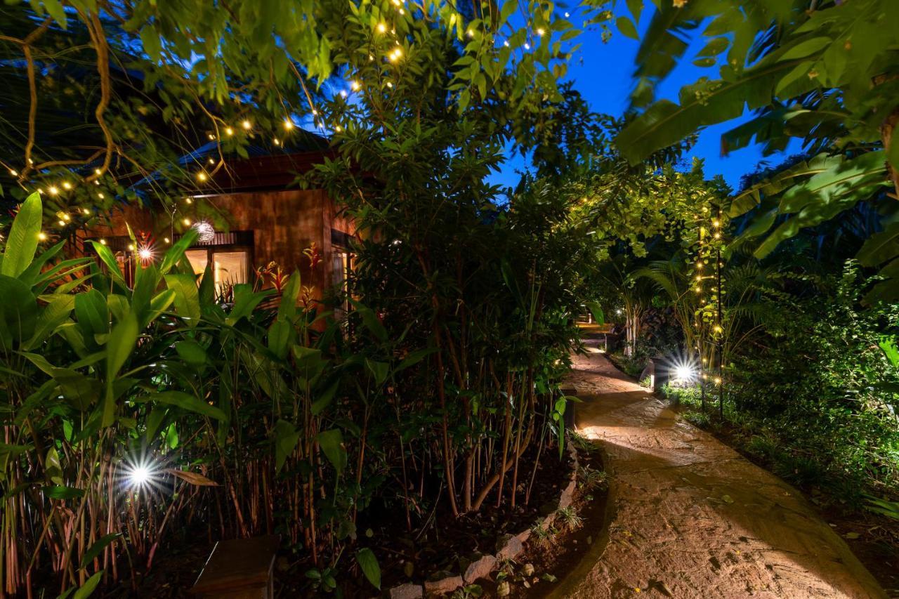 D Canal House Mirissa Exterior photo